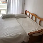 De Vacaciones En Gemelos 22 T1 * Benidorm